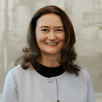 headshot of Jackie Bach